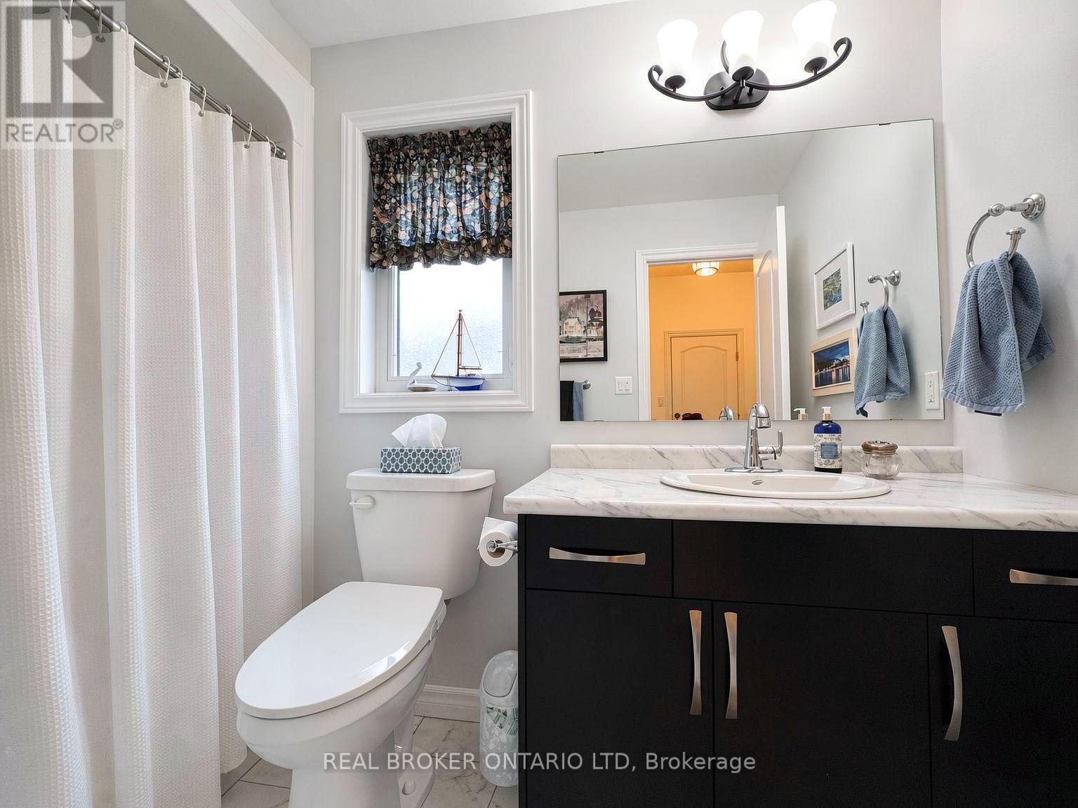 214 EMERY STREET - 25