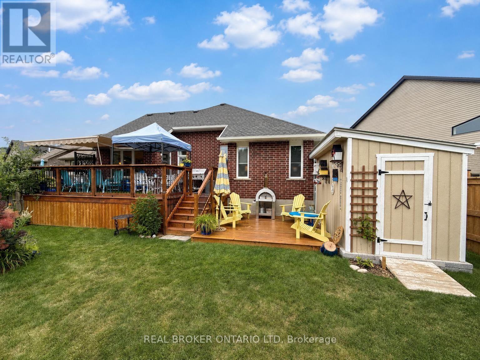 214 EMERY STREET - 37