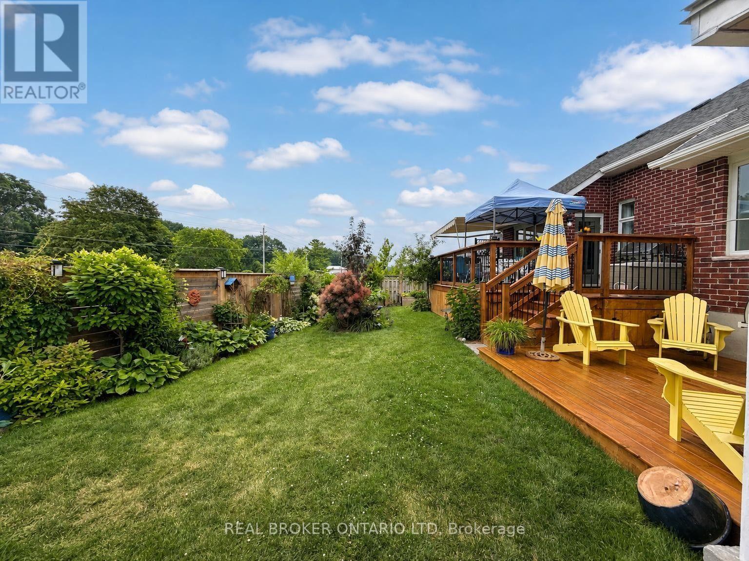 214 EMERY STREET - 39
