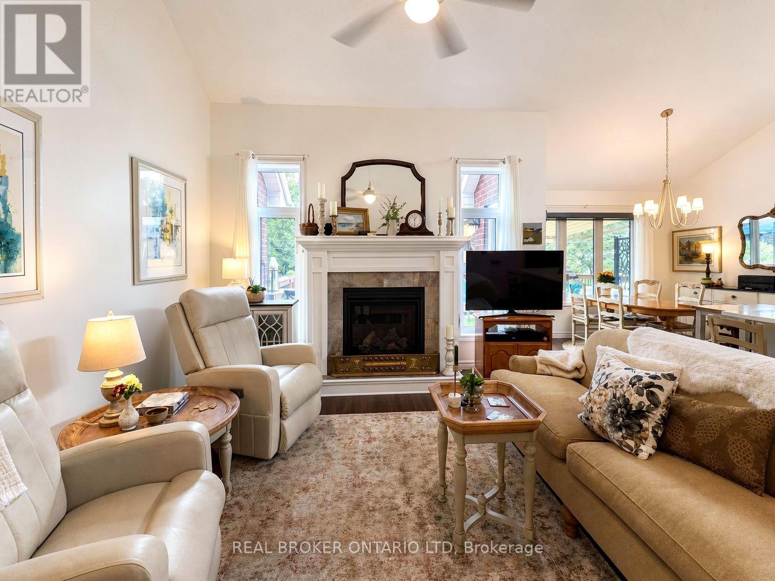 214 EMERY STREET - 9