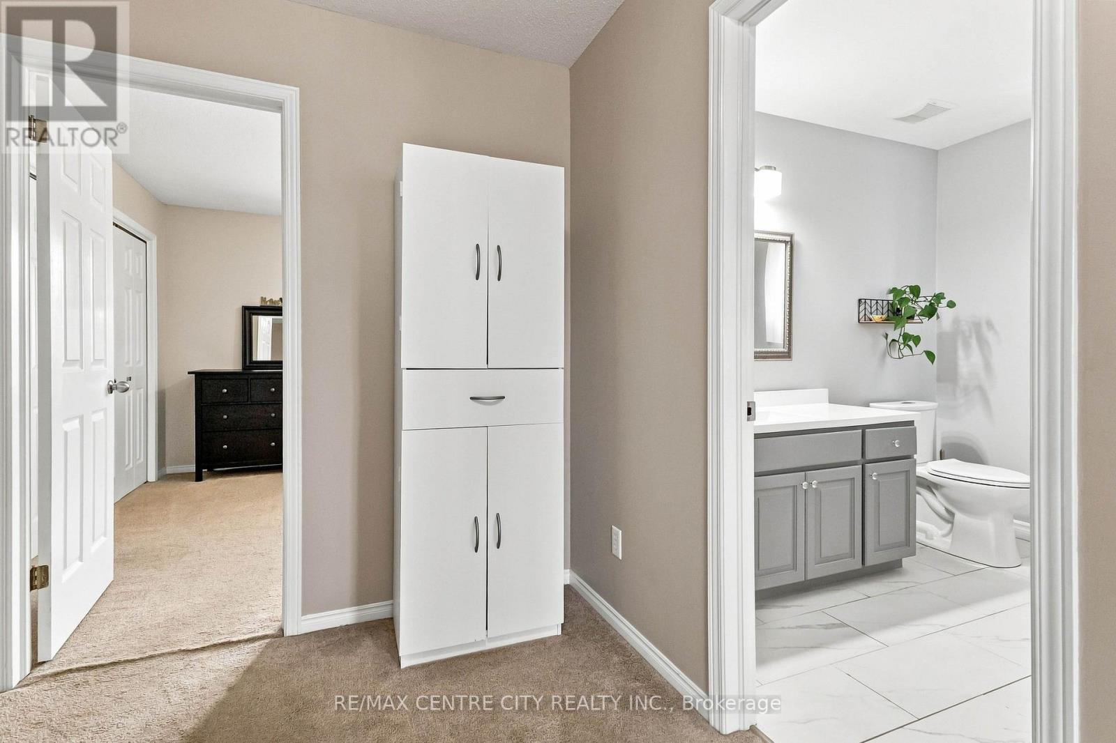 26 OLDEWOOD CRESCENT - Image 34