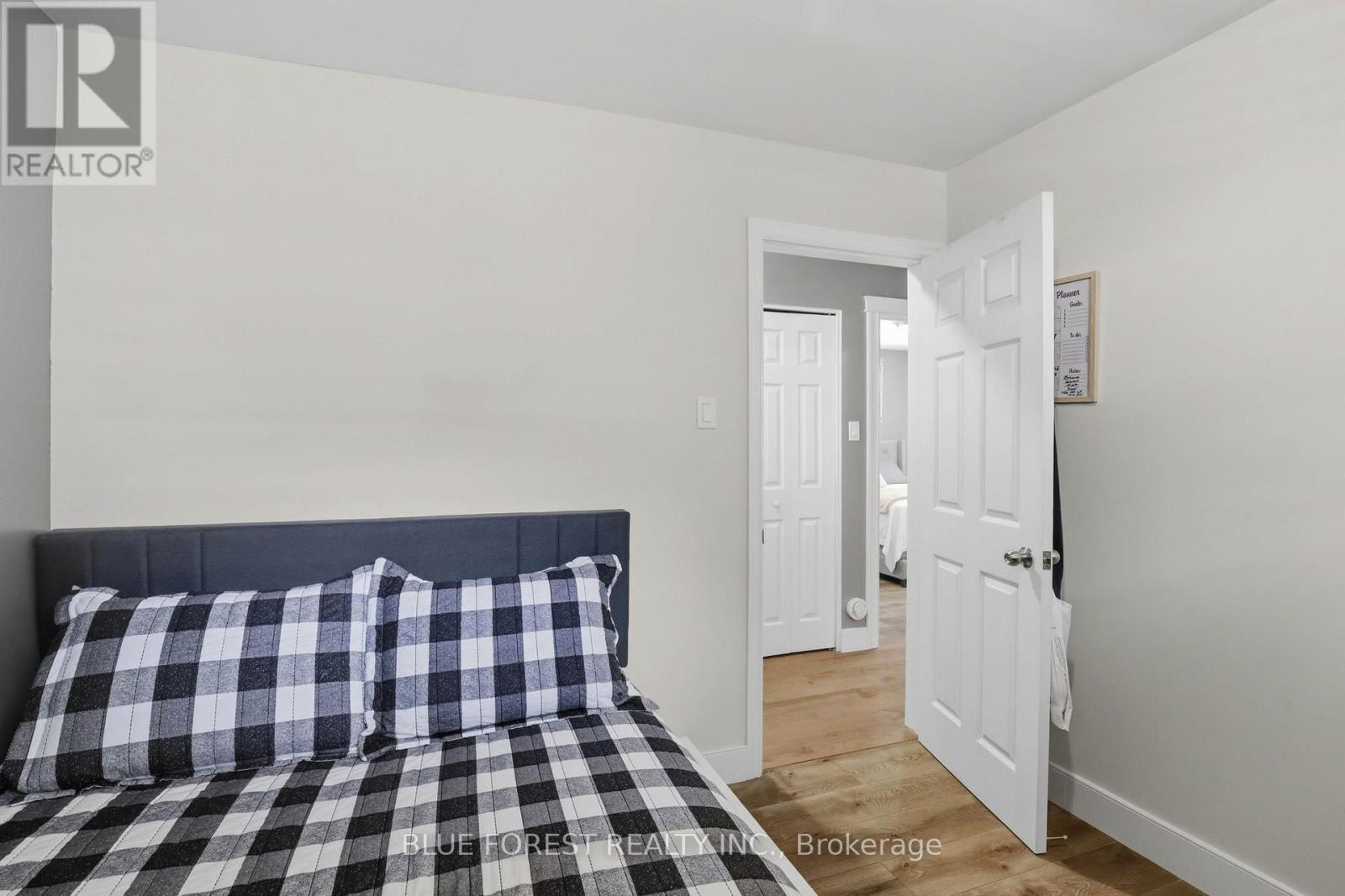11 HILLSBOROUGH ROAD - Image 15