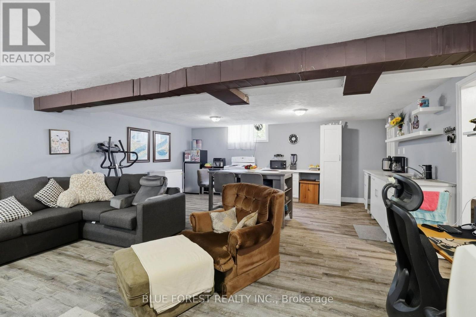 11 HILLSBOROUGH ROAD - Image 21