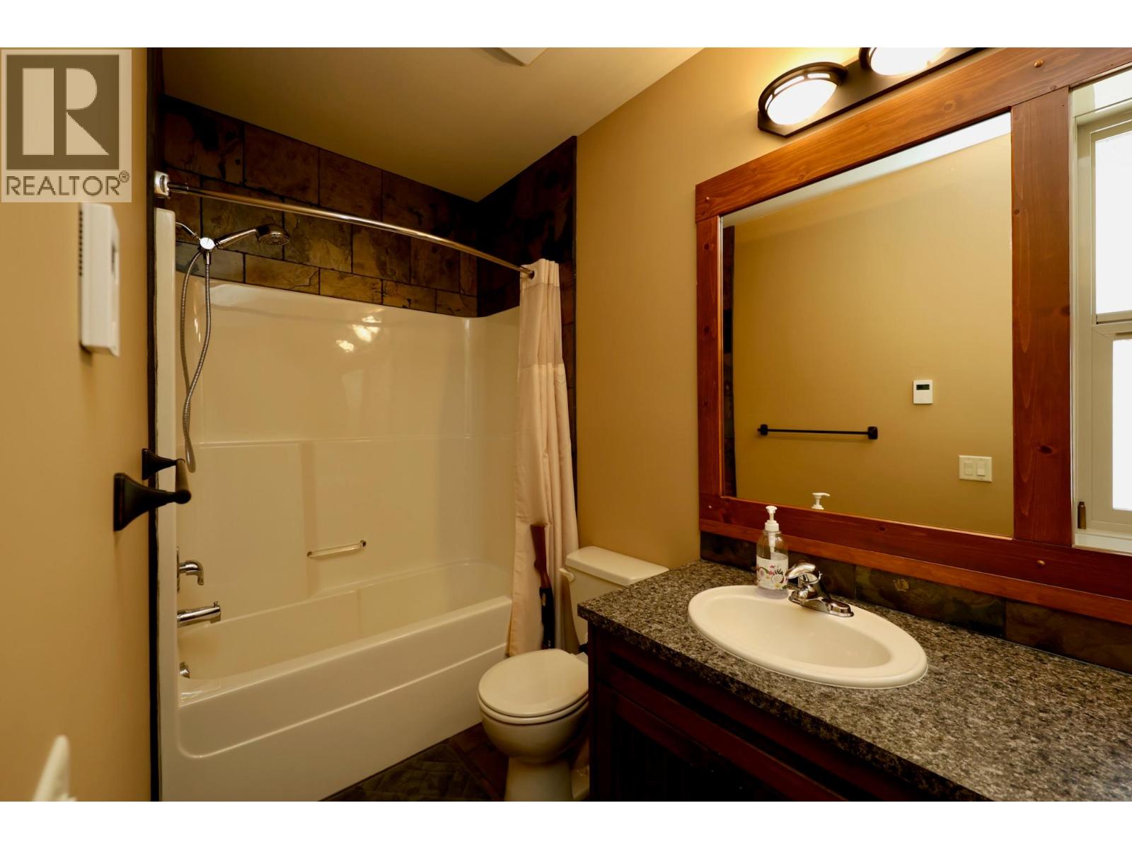 4905 Castledale View Estates Road - Image 21
