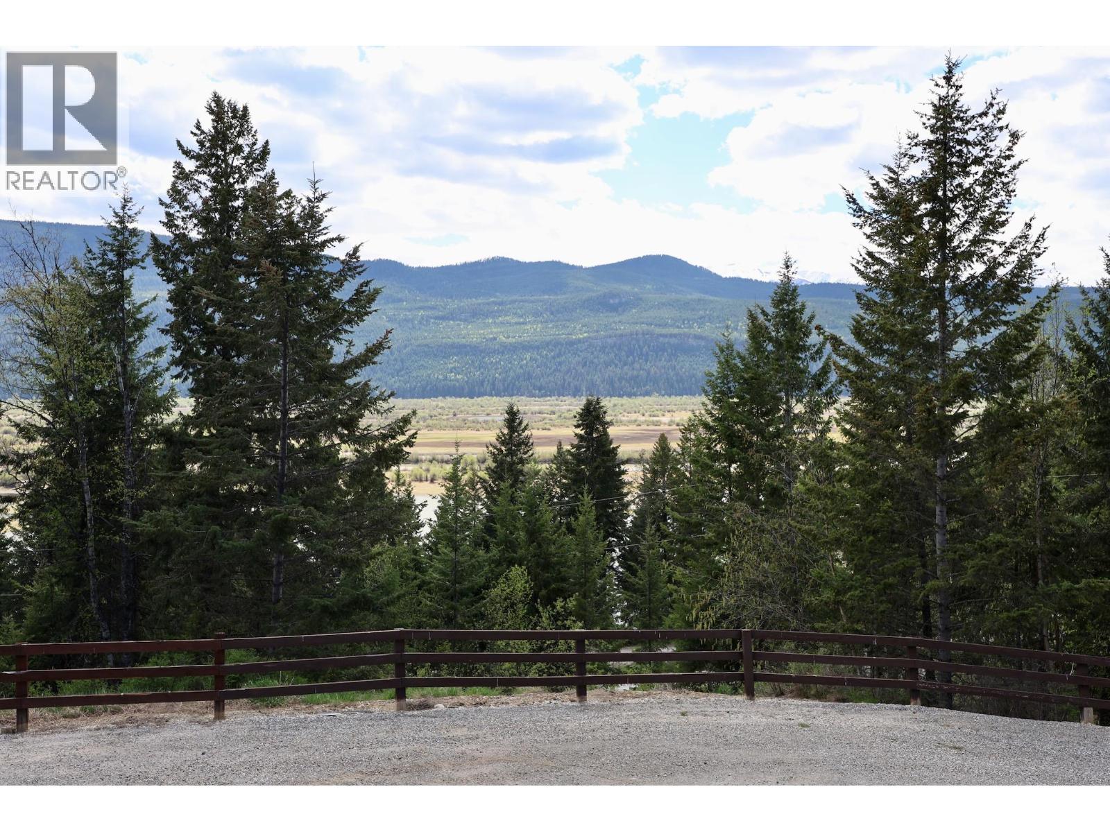 4905 Castledale View Estates Road - Image 35
