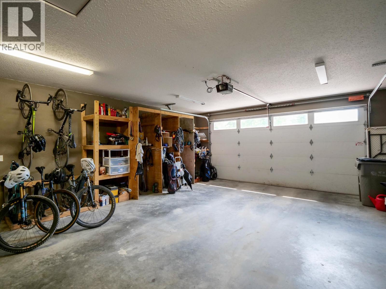 2060 HENDRY ROAD - 27