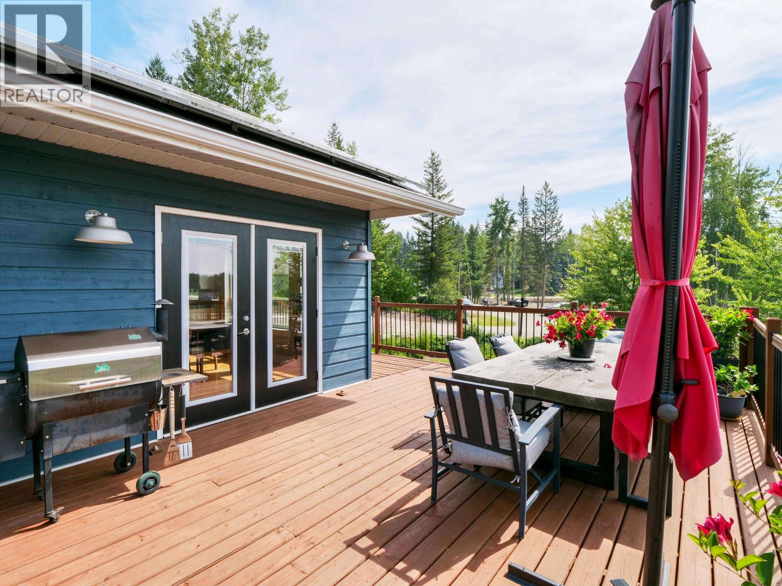 2060 HENDRY ROAD - 28