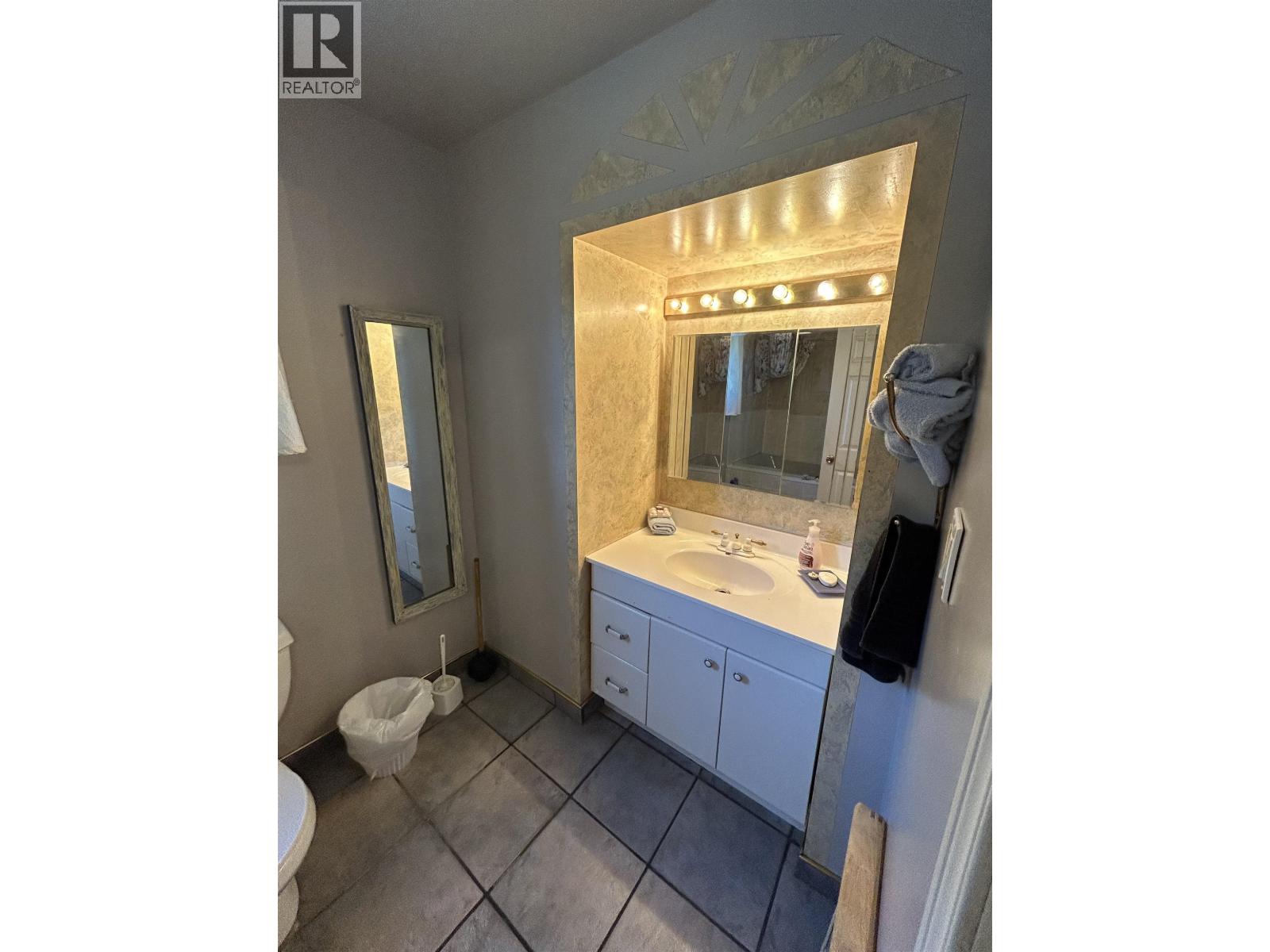 6370 S KELLY ROAD - 25