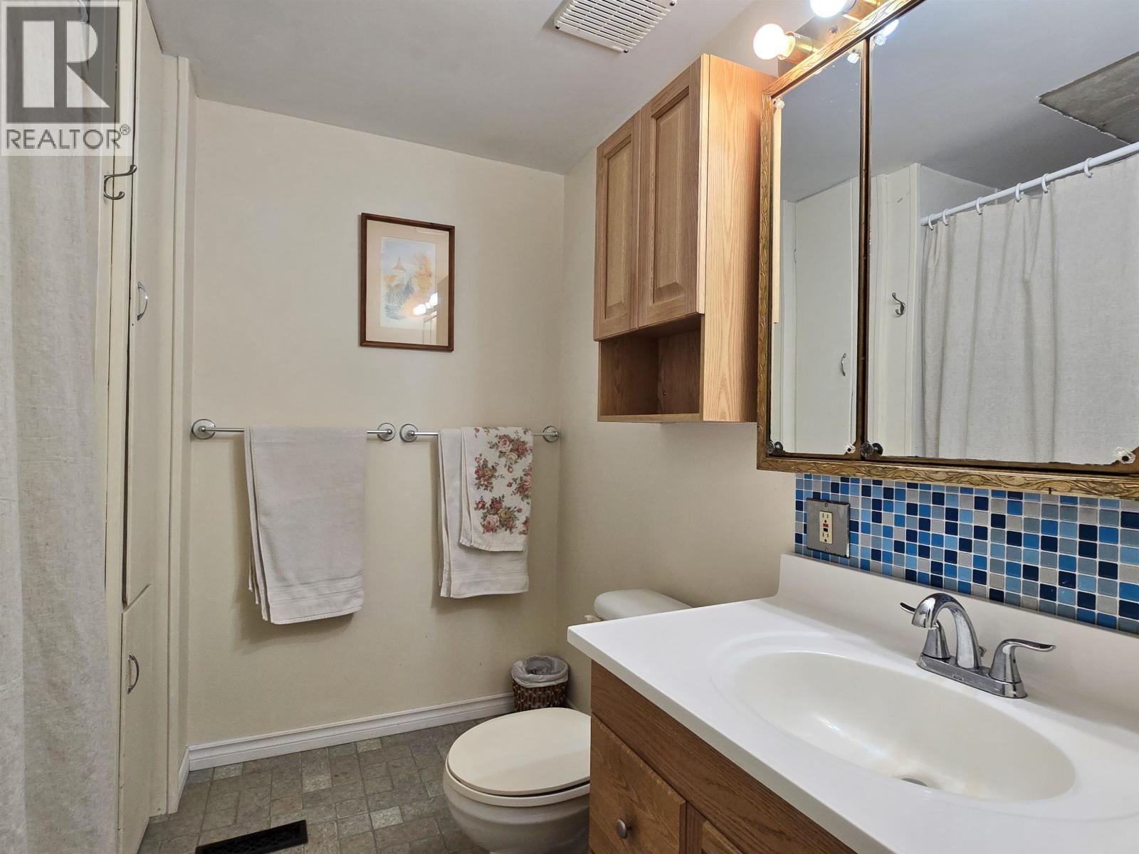 2435 SANDBERG ROAD - 18