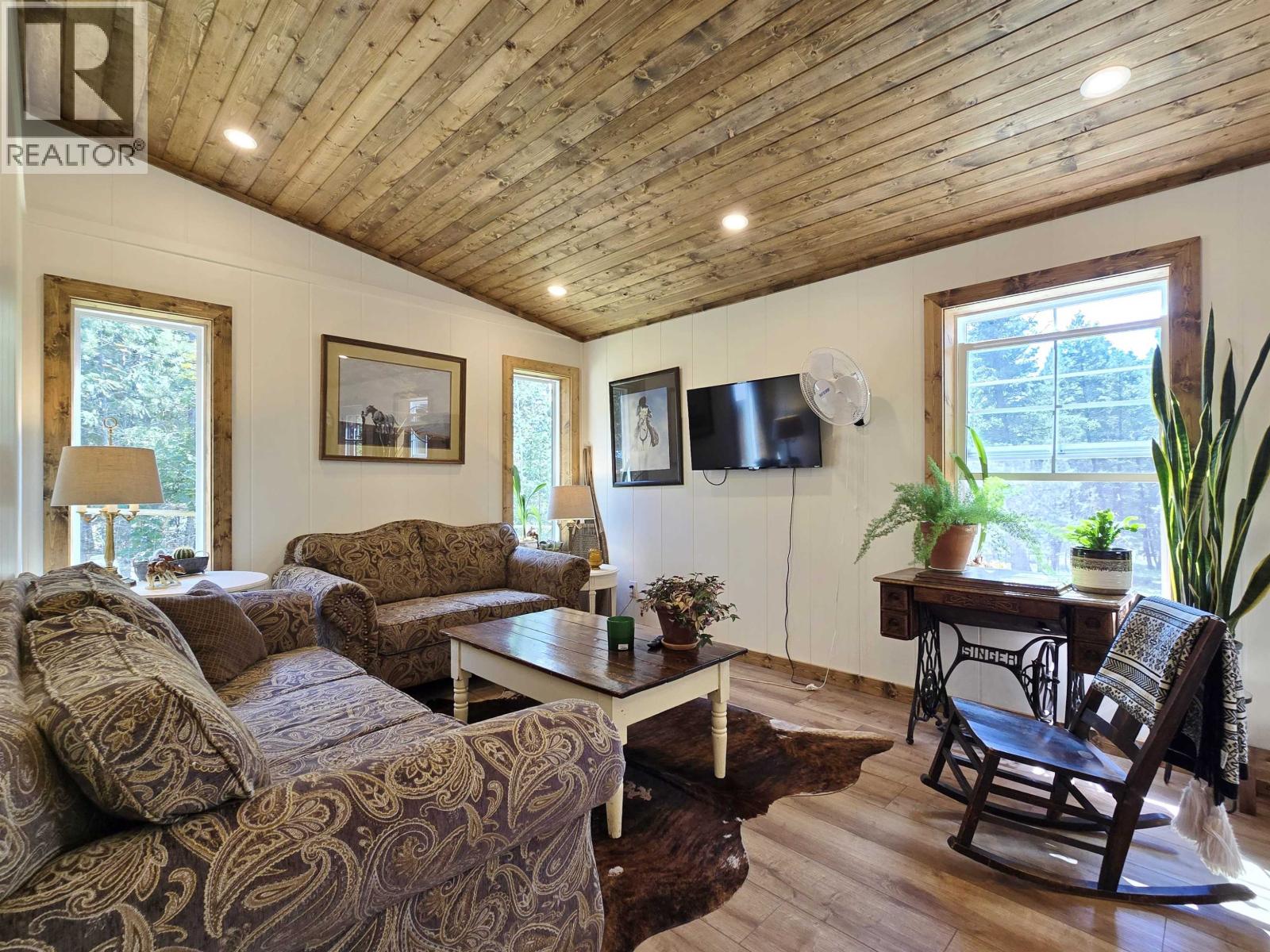 2435 SANDBERG ROAD - 30