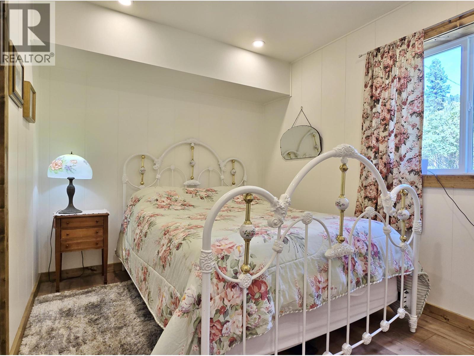 2435 SANDBERG ROAD - 31