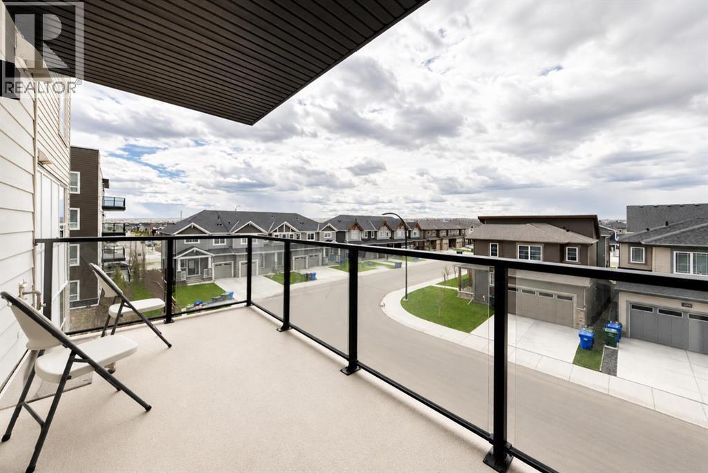 #1304 33 CARRINGHAM Gate NW - Image 23