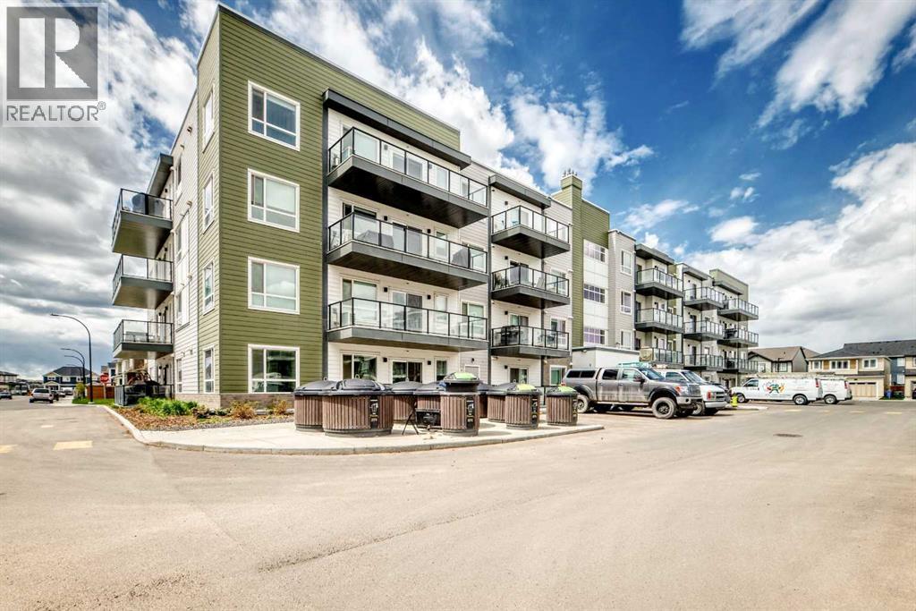 1304, 33 CARRINGHAM Gate NW, Carrington, Calgary photo 2