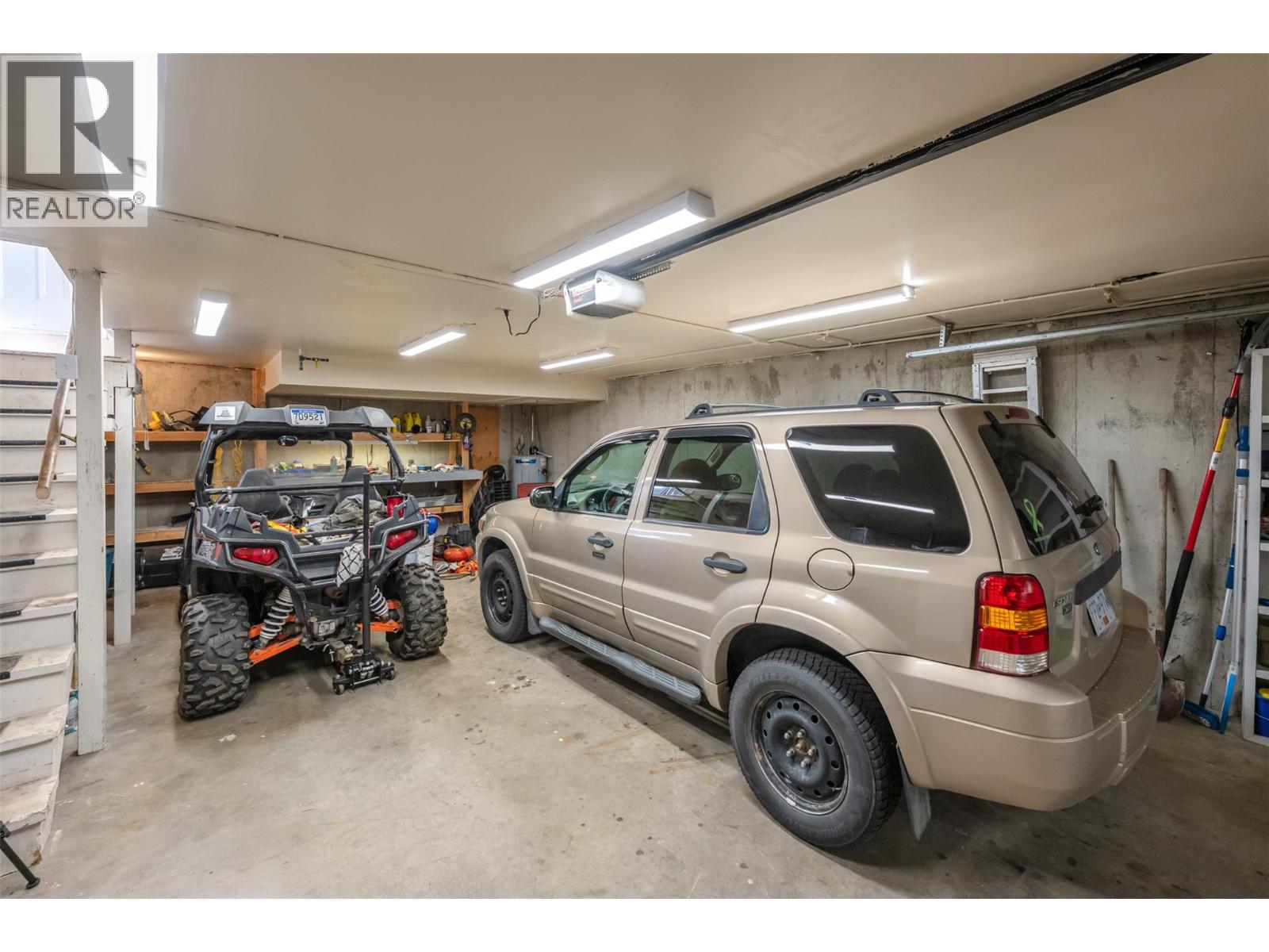 465 Pineview Drive - 59