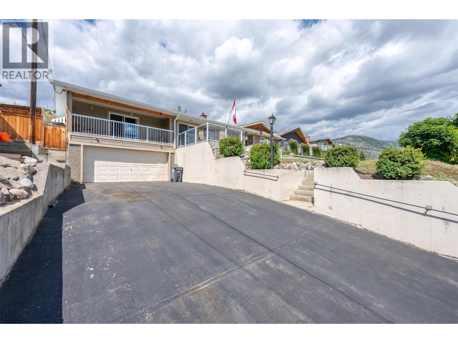 465 Pineview Drive - 67