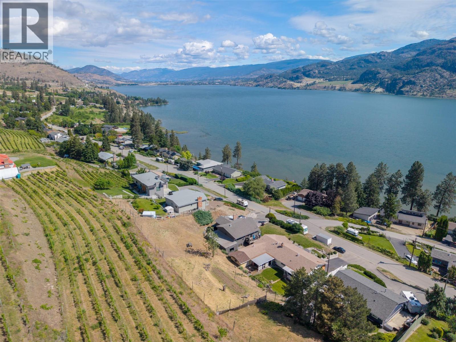 465 Pineview Drive - 70