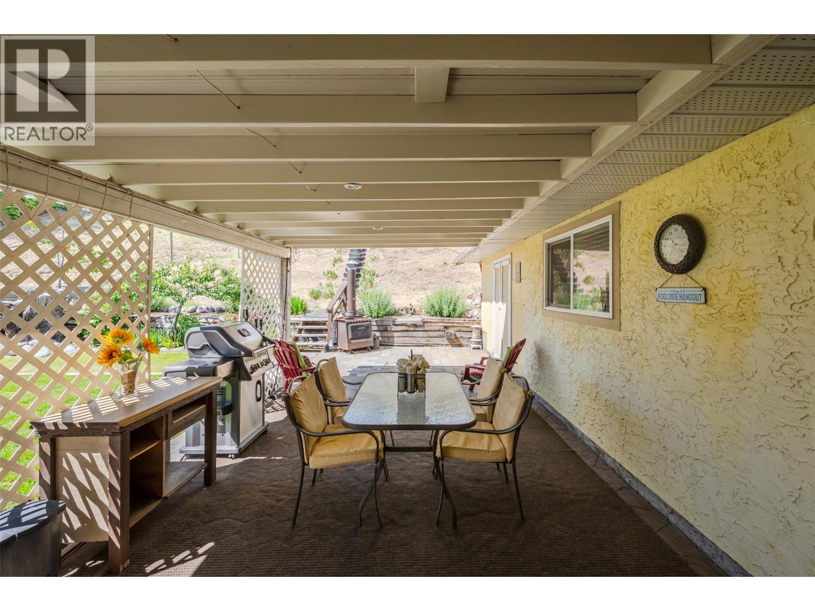 465 Pineview Drive - 40