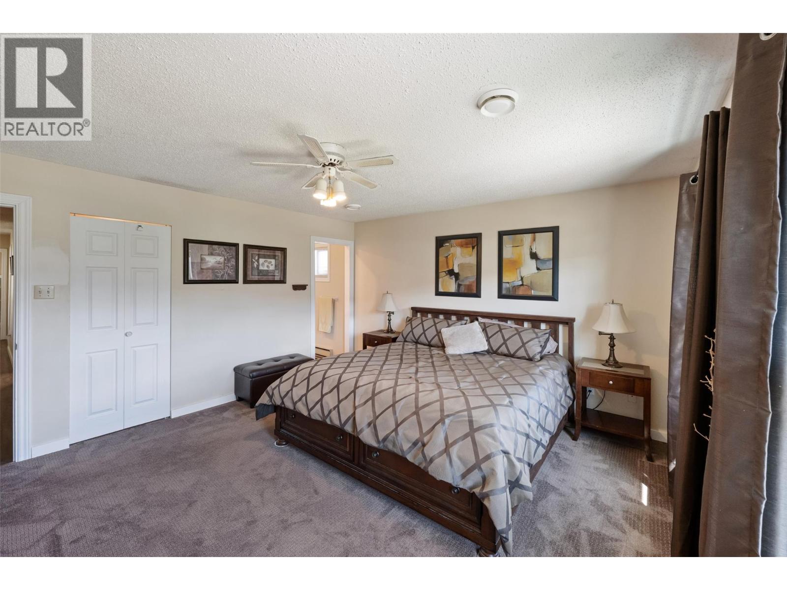 465 Pineview Drive - 27