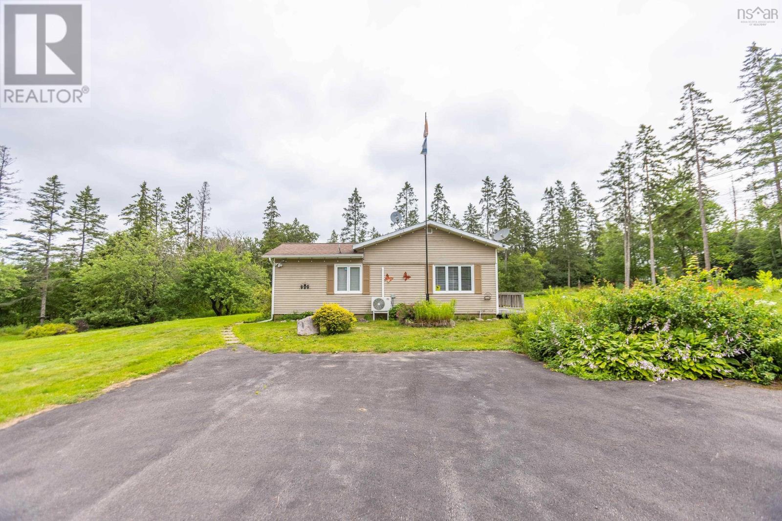 1321 Windham Hill Road, Rodney — photo 3