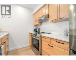 312 360 E 2nd Street, North Vancouver, BC V7L4N6 Photo 11
