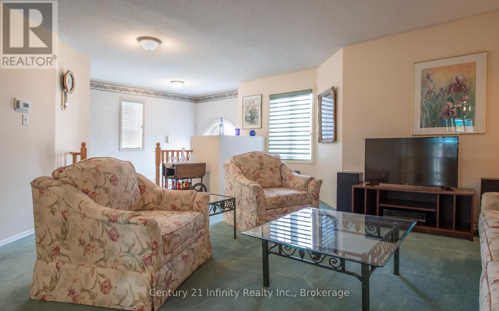 1589 FIELDGATE DRIVE - Image 7