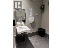 111 1190 Pinetree Way, Coquitlam, BC V3B2Z2 Photo 10