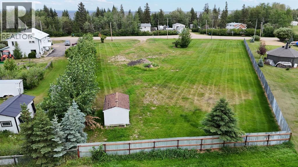 26 Peace River Avenue - Photo 7