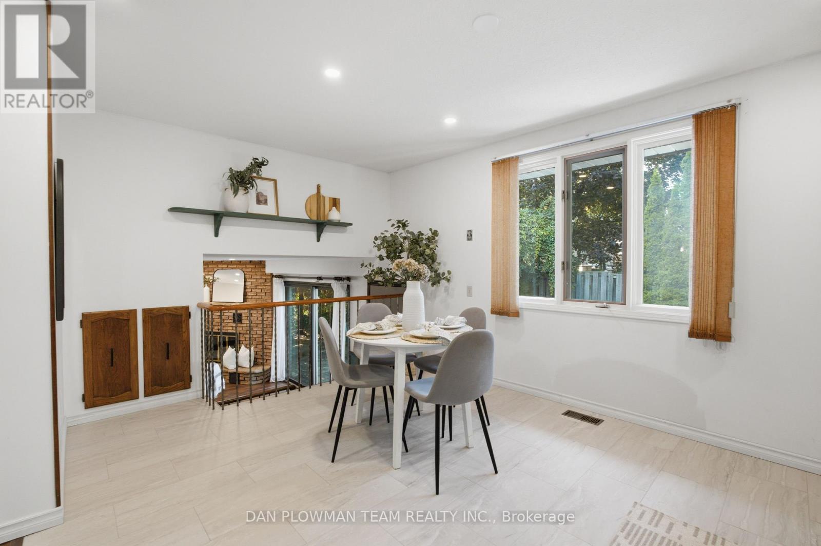 733 TARN COURT - 12