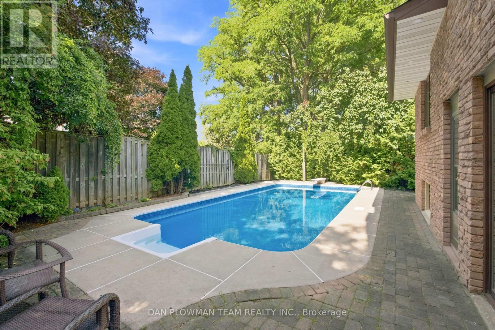 733 TARN COURT - 26