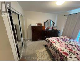 485 Beresford Path, Oshawa, ON L1H0B2 Photo 8