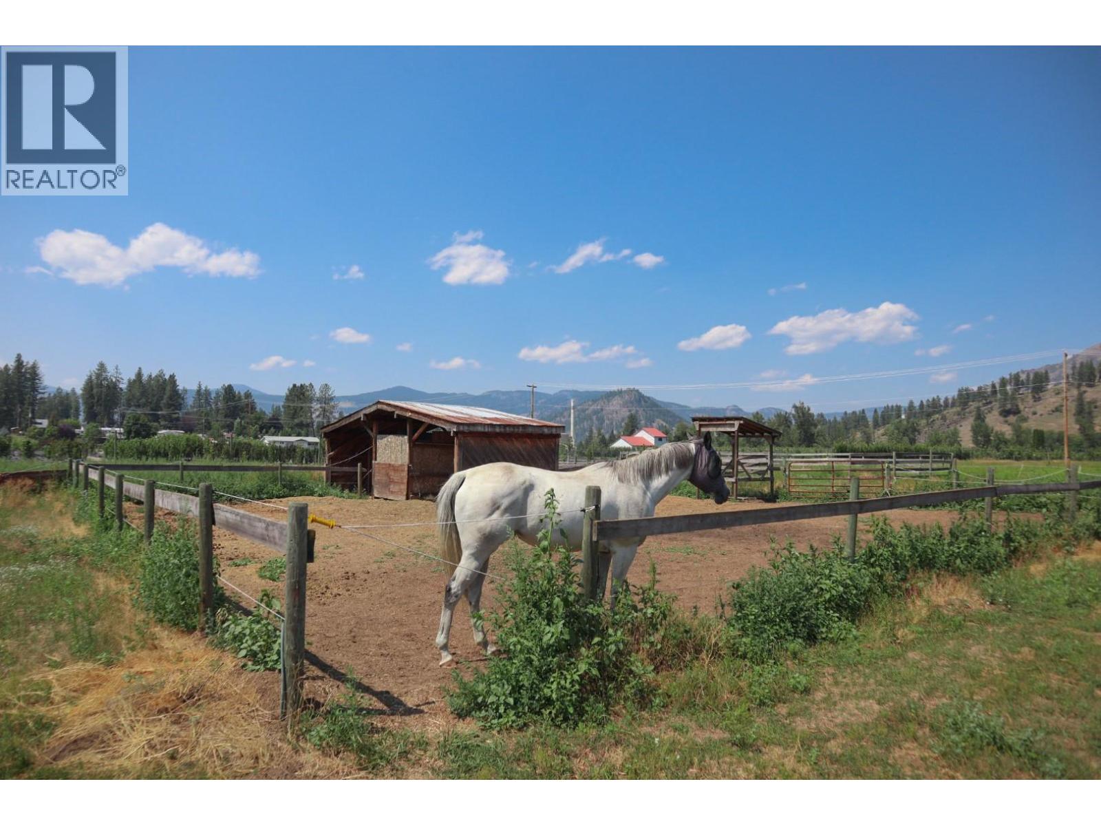 6055 Darcy Road - 65