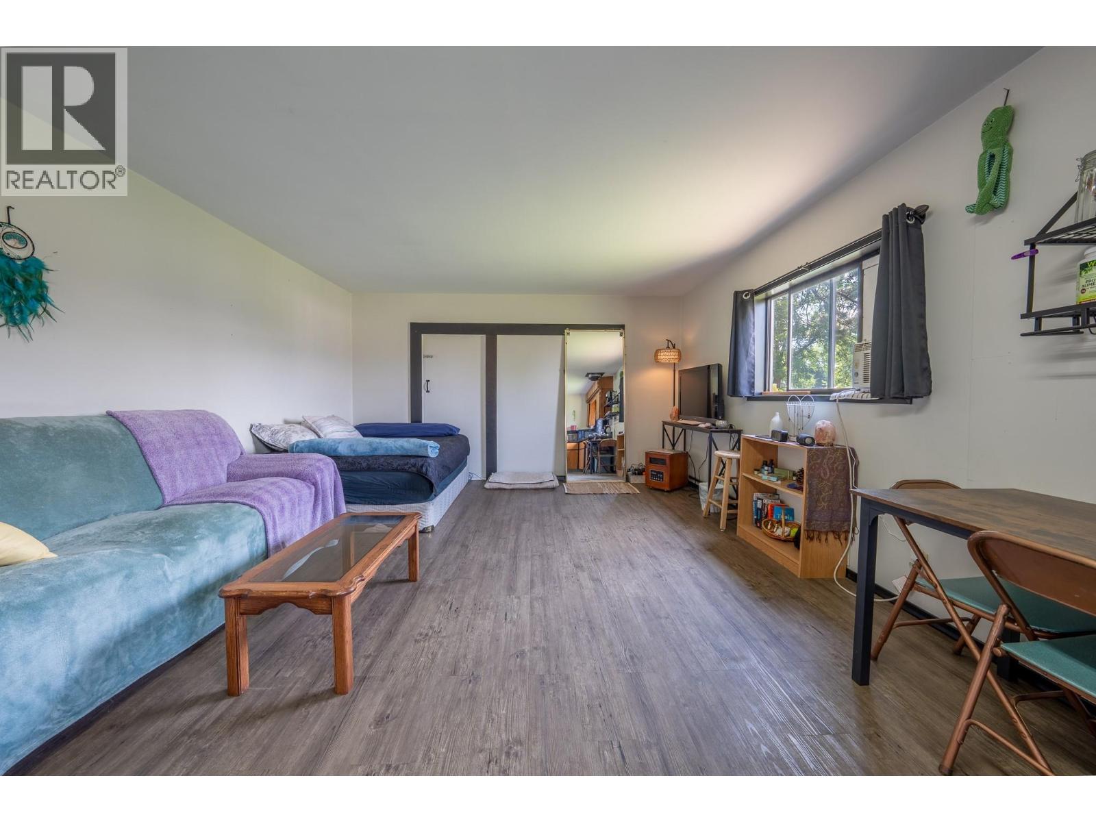 6055 Darcy Road - 51