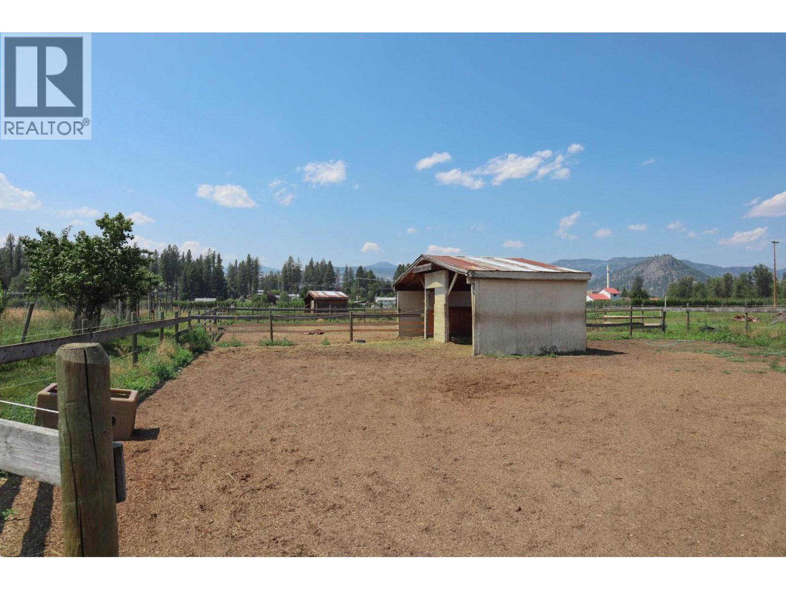 6055 Darcy Road - 63
