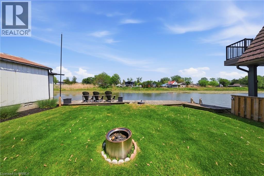 382 CEDAR Drive - 23