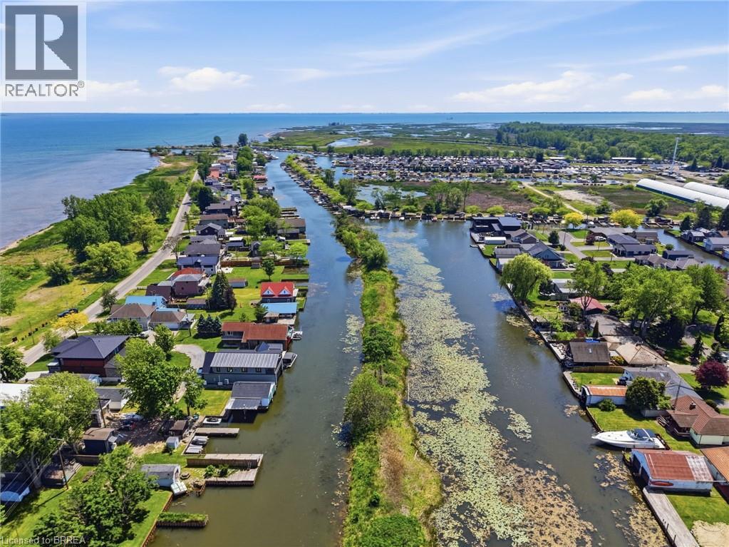 382 CEDAR Drive - 35