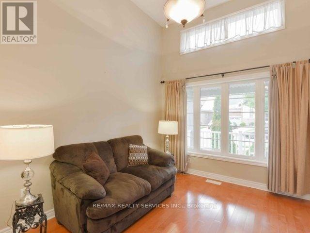 106 PENNYROYAL CRESCENT - Image 4