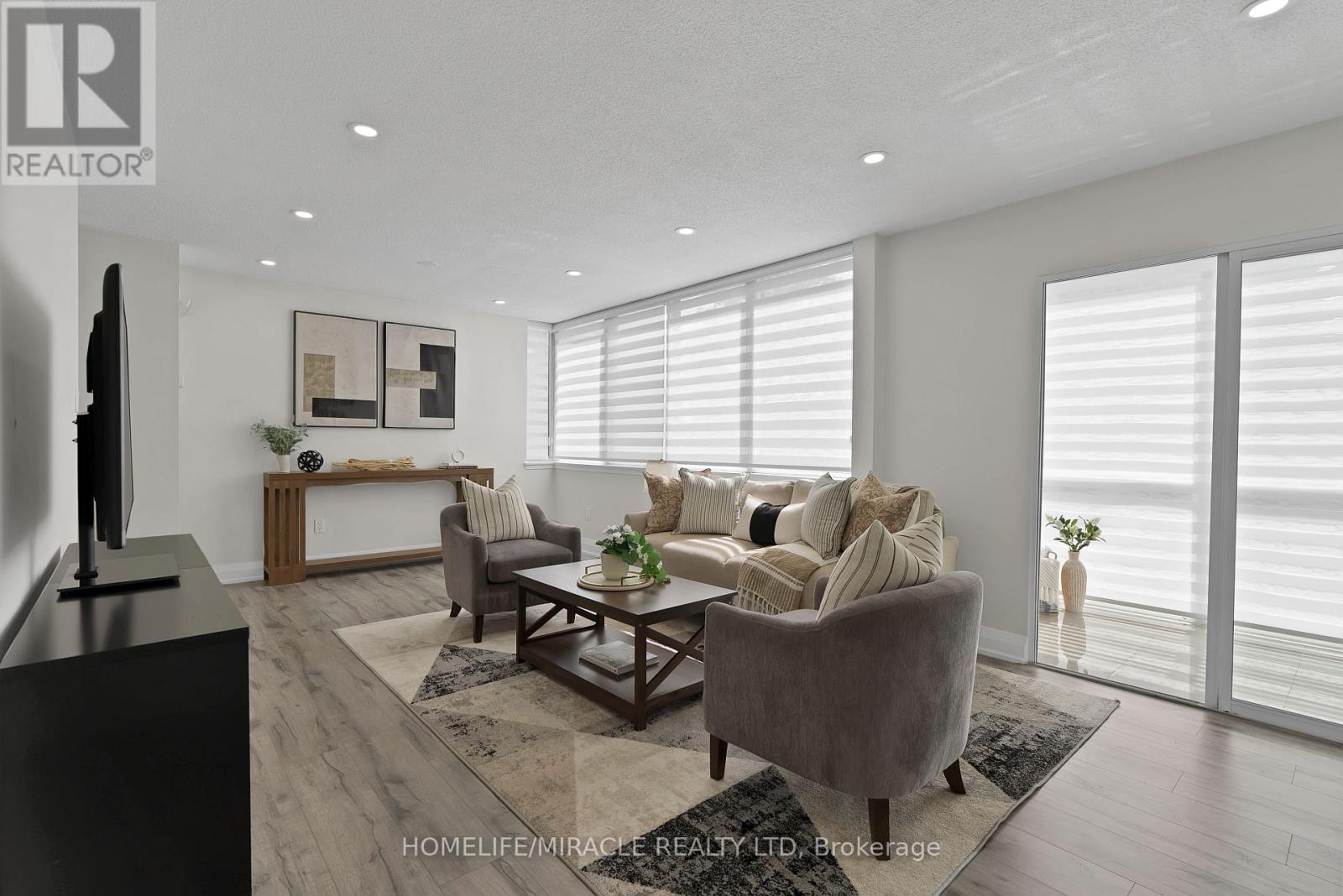 #112 350 WEBB DRIVE - Image 5