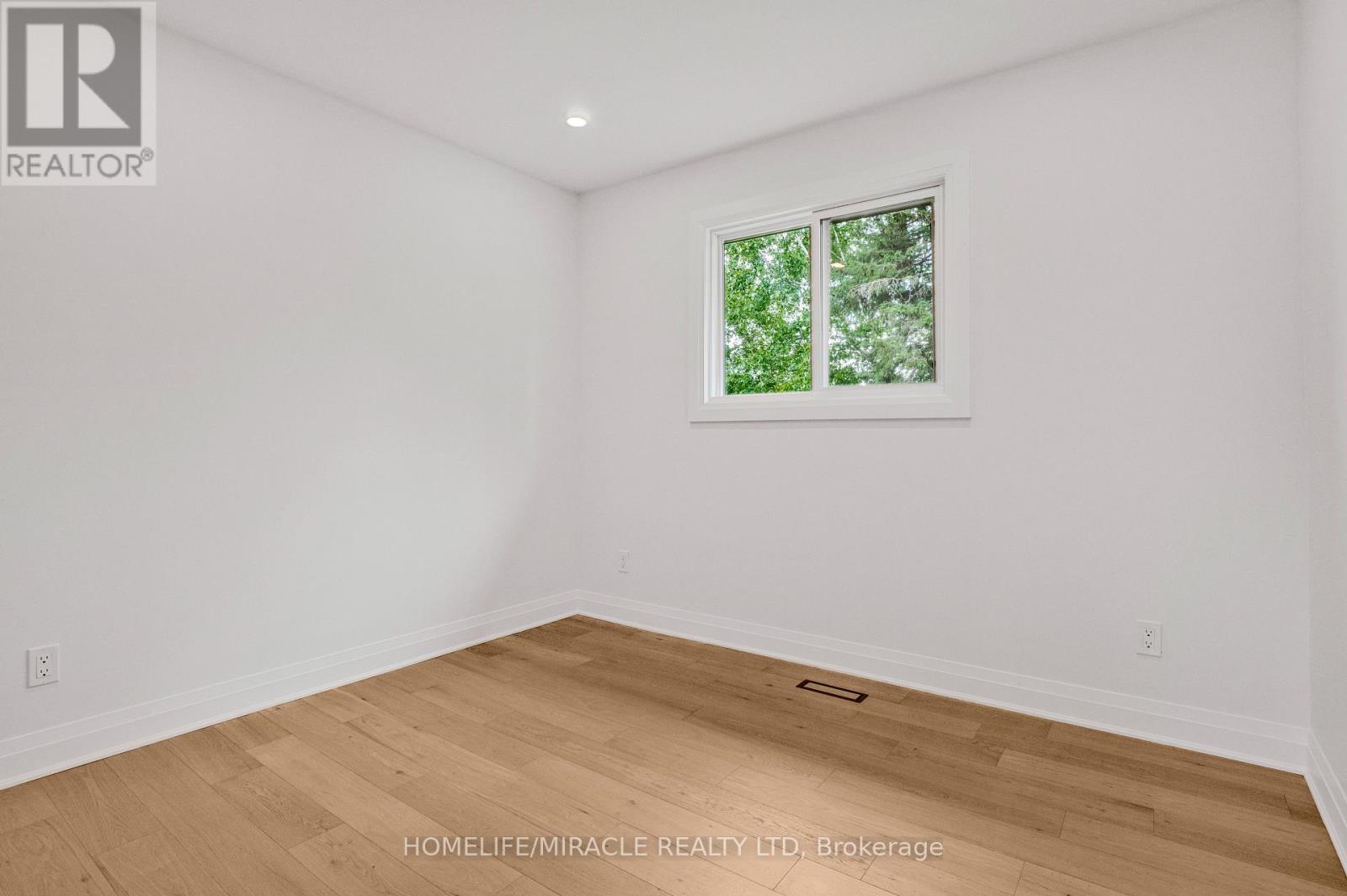 357 SIMON STREET - 14