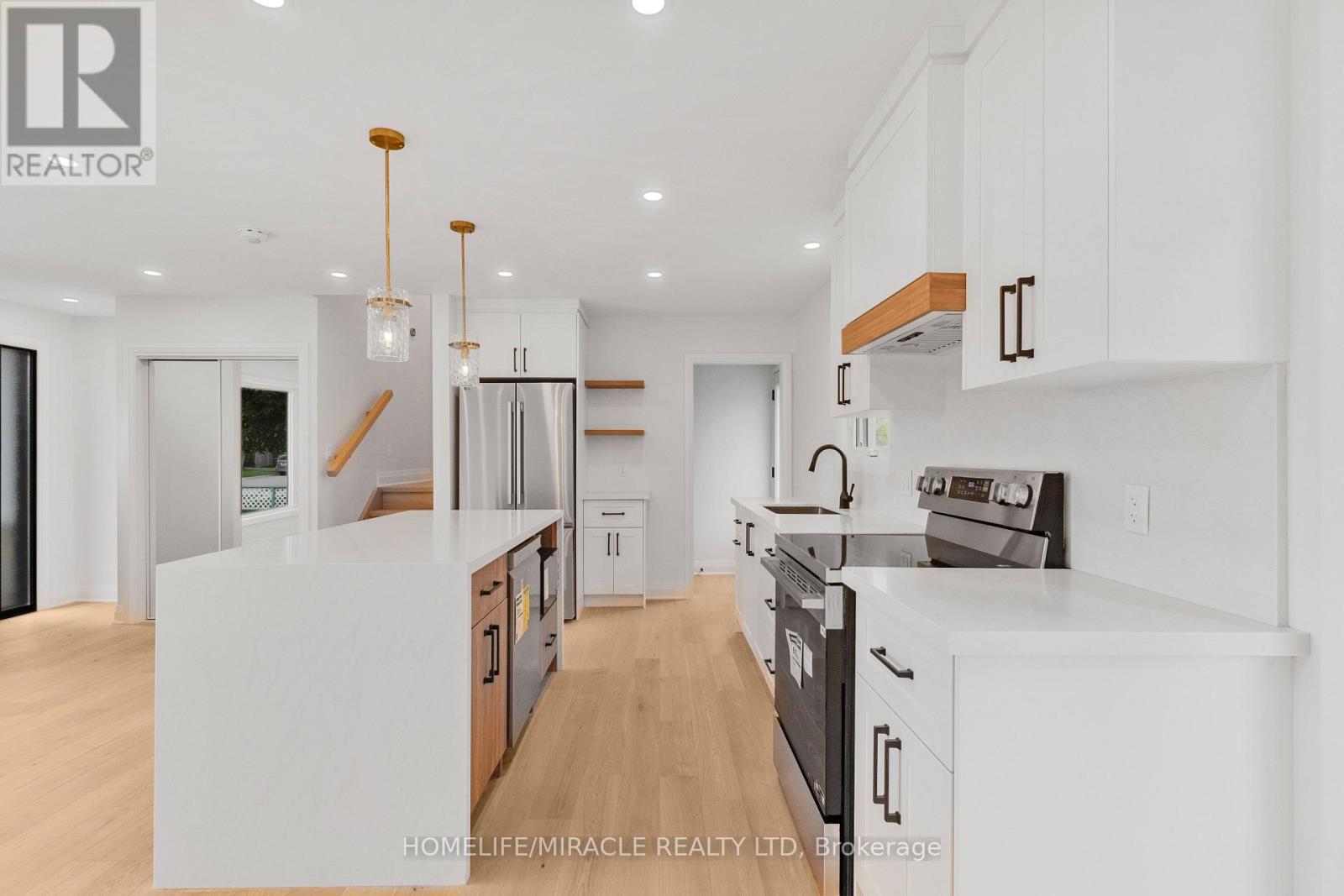 357 SIMON STREET - 6