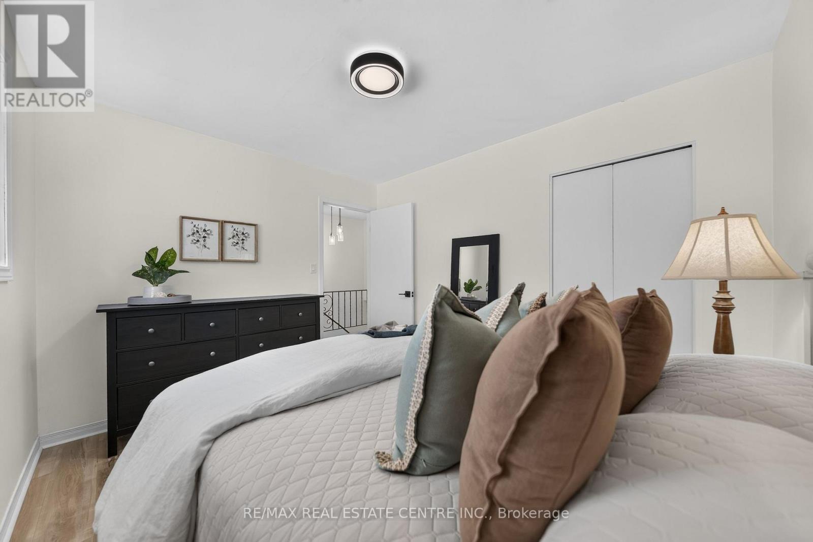 21 COACHWOOD ROAD - 20