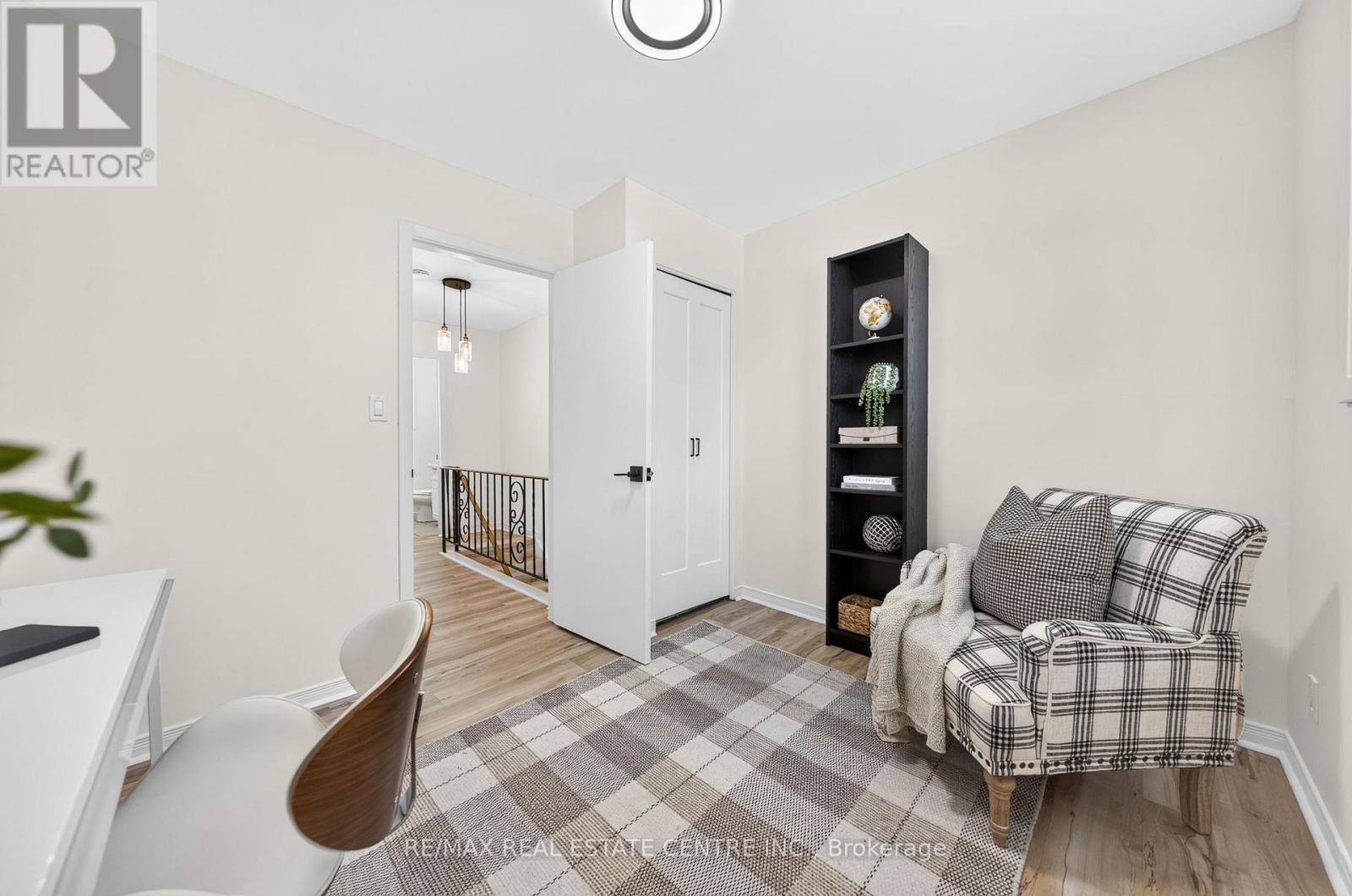 21 COACHWOOD ROAD - 23
