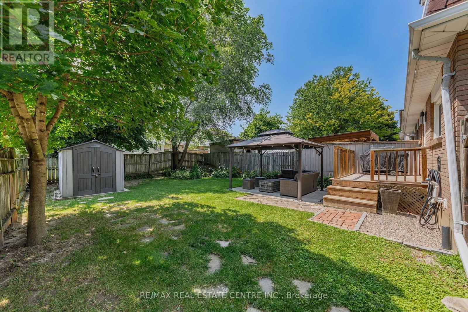 21 COACHWOOD ROAD - 32