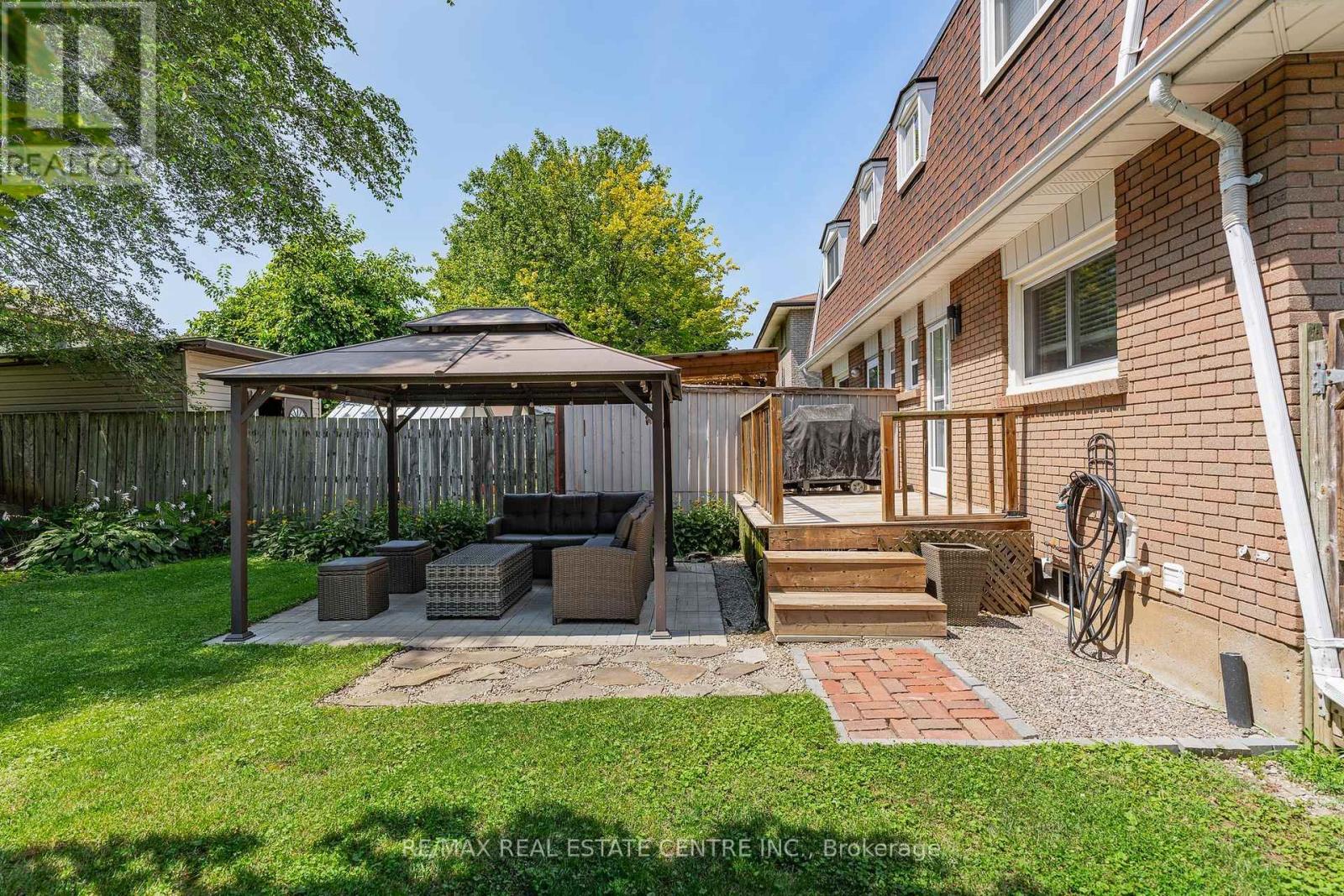 21 COACHWOOD ROAD - 33
