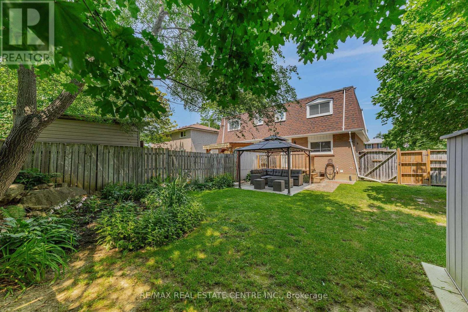 21 COACHWOOD ROAD - 40