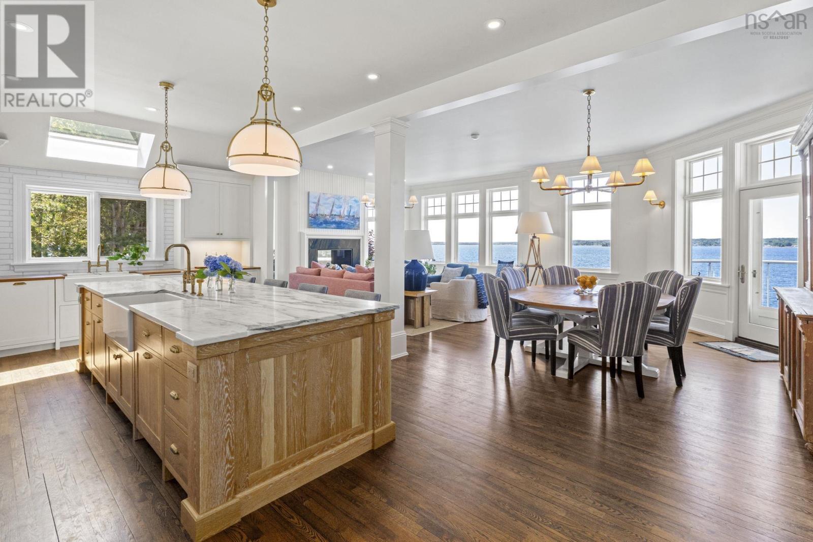 269 Shaw Island Road - 11