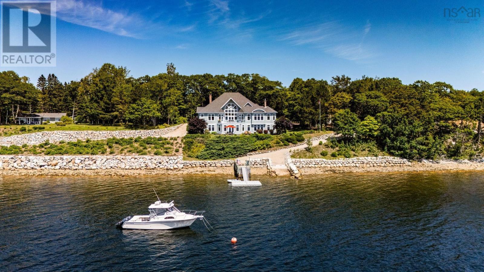 269 Shaw Island Road - 47