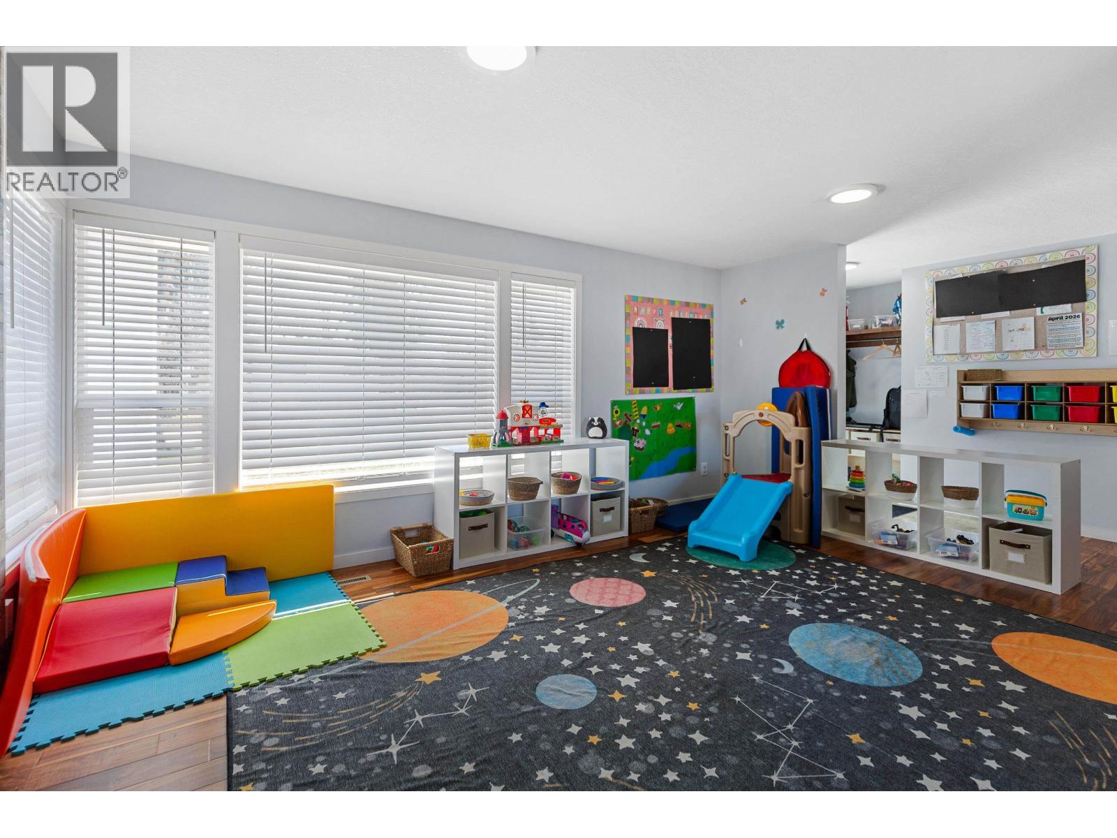 1511 ALWARD STREET - 10