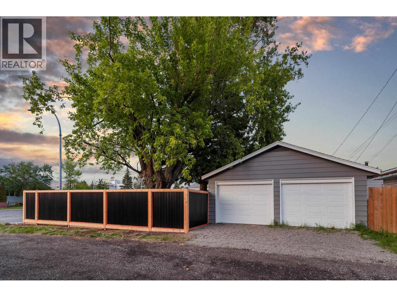 1511 ALWARD STREET - 4