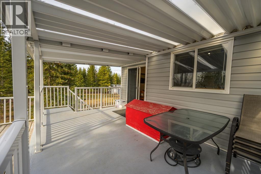 9035 COLUMBIA ROAD - 21