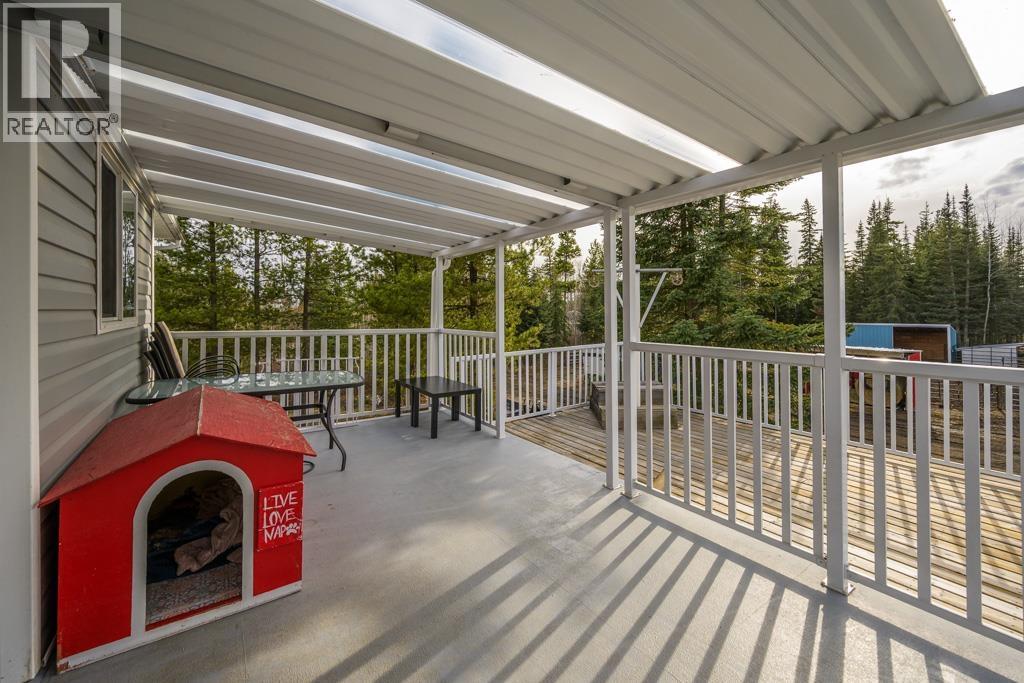 9035 COLUMBIA ROAD - 20